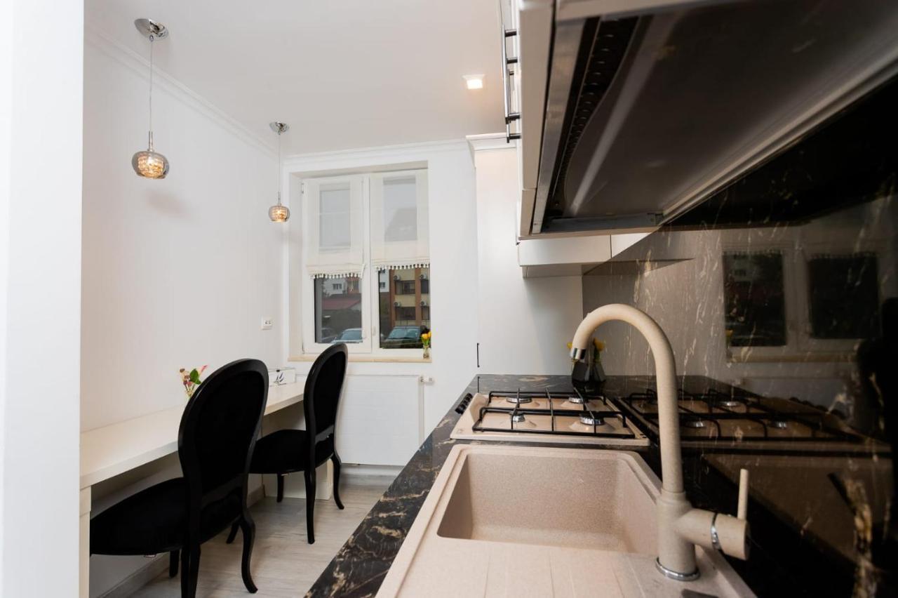 Apartament Carolyne Bistrita  Exterior photo
